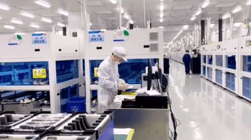 正泰新能源數字化車間產能強勁復蘇，互聯網數據服務賦能制造新高度